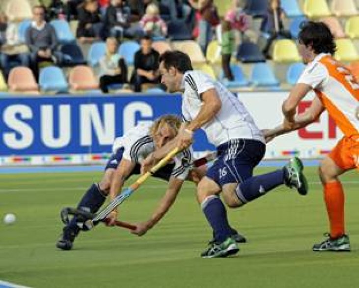 Hockey: England men rescue mission consigns Dutch to third champions trophy defeat