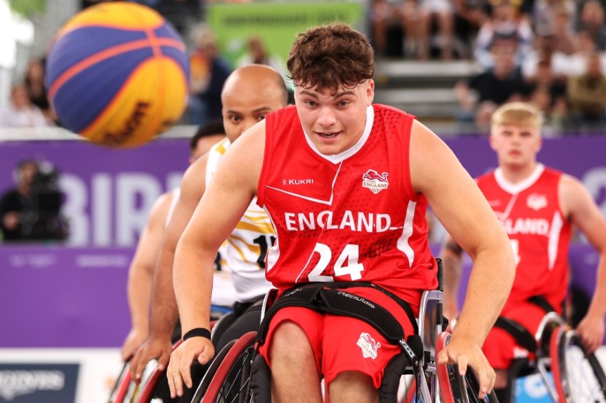 Who is Charlie McIntyre: BBC Young Sports Personality nominee and Commonwealth Games star